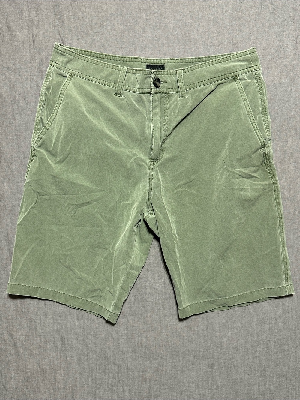 Valor Collective Men's Olive Flat Front Casual Shorts